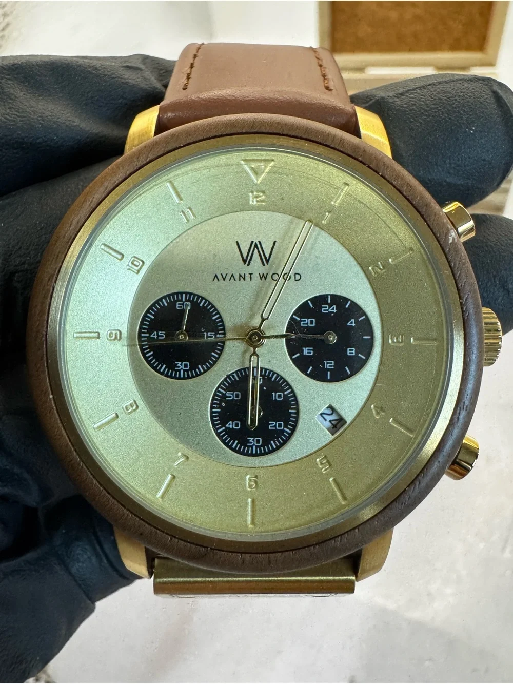 Avantwood men chronograph